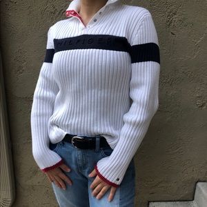Vintage Tommy Hilfiger sweater
